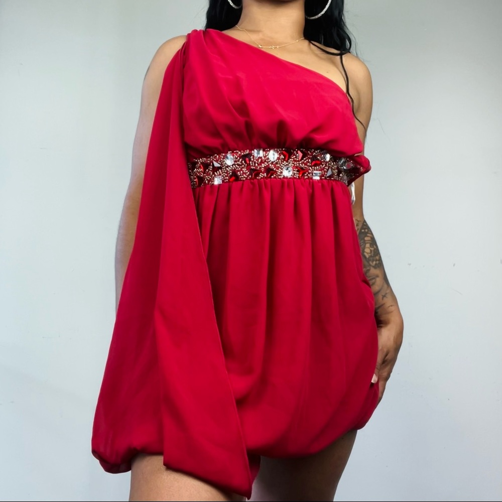 Material Girl One Shoulder Red Drezz